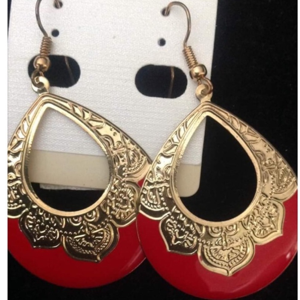 8/$20 or $5 ADD ON Ea Set, Red & gold style, all other colours are as avail thx